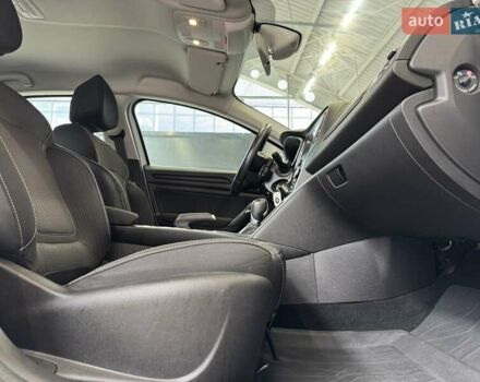 Белый Рено Меган, объемом двигателя 1.5 л и пробегом 122 тыс. км за 15900 $, фото 32 на Automoto.ua