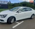 Белый Рено Меган, объемом двигателя 1.46 л и пробегом 180 тыс. км за 13200 $, фото 1 на Automoto.ua