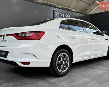 Белый Рено Меган, объемом двигателя 1.5 л и пробегом 101 тыс. км за 16300 $, фото 20 на Automoto.ua