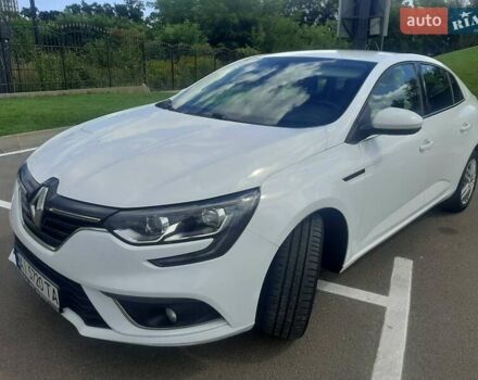 Белый Рено Меган, объемом двигателя 1.46 л и пробегом 180 тыс. км за 13200 $, фото 6 на Automoto.ua