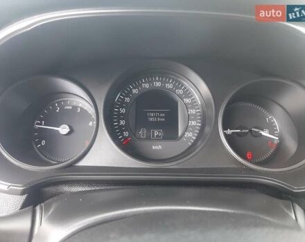 Белый Рено Меган, объемом двигателя 1.46 л и пробегом 180 тыс. км за 13200 $, фото 11 на Automoto.ua