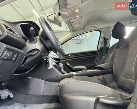 Белый Рено Меган, объемом двигателя 1.5 л и пробегом 101 тыс. км за 16300 $, фото 33 на Automoto.ua