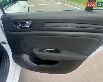 Белый Рено Меган, объемом двигателя 1.46 л и пробегом 180 тыс. км за 13200 $, фото 12 на Automoto.ua