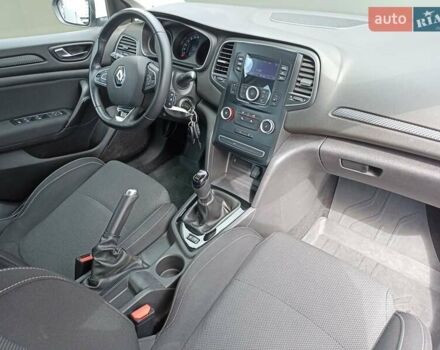 Білий Рено Меган, об'ємом двигуна 1.5 л та пробігом 79 тис. км за 15600 $, фото 21 на Automoto.ua