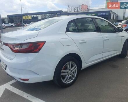 Белый Рено Меган, объемом двигателя 1.46 л и пробегом 180 тыс. км за 13200 $, фото 3 на Automoto.ua