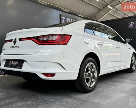 Белый Рено Меган, объемом двигателя 1.5 л и пробегом 101 тыс. км за 16300 $, фото 18 на Automoto.ua