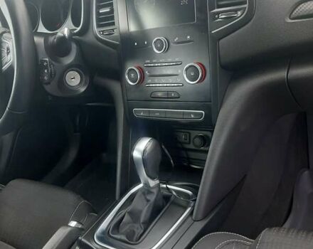 Белый Рено Меган, объемом двигателя 1.46 л и пробегом 180 тыс. км за 13200 $, фото 16 на Automoto.ua