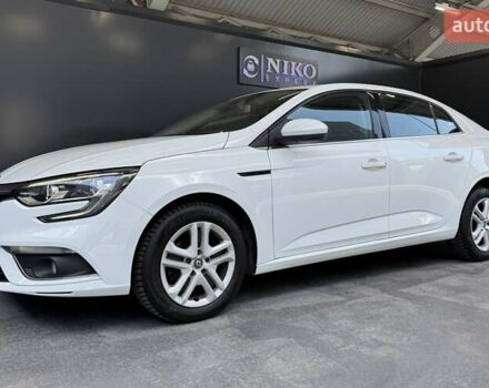 Белый Рено Меган, объемом двигателя 1.5 л и пробегом 88 тыс. км за 15900 $, фото 7 на Automoto.ua