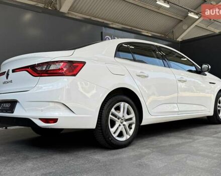 Белый Рено Меган, объемом двигателя 1.5 л и пробегом 88 тыс. км за 15900 $, фото 25 на Automoto.ua