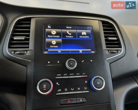 Белый Рено Меган, объемом двигателя 1.5 л и пробегом 88 тыс. км за 15900 $, фото 40 на Automoto.ua