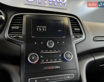 Белый Рено Меган, объемом двигателя 1.5 л и пробегом 101 тыс. км за 16300 $, фото 38 на Automoto.ua