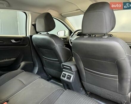 Белый Рено Меган, объемом двигателя 1.5 л и пробегом 88 тыс. км за 15900 $, фото 44 на Automoto.ua