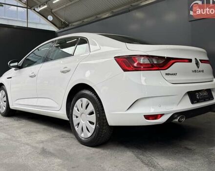 Белый Рено Меган, объемом двигателя 1.5 л и пробегом 122 тыс. км за 15900 $, фото 8 на Automoto.ua