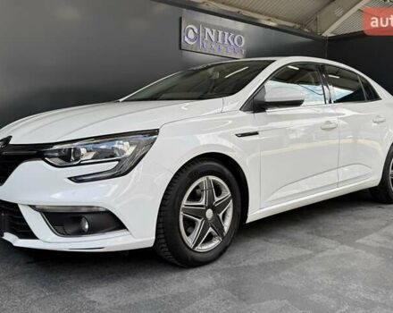 Белый Рено Меган, объемом двигателя 1.5 л и пробегом 101 тыс. км за 16300 $, фото 5 на Automoto.ua