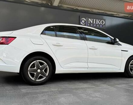 Белый Рено Меган, объемом двигателя 1.5 л и пробегом 101 тыс. км за 16300 $, фото 25 на Automoto.ua