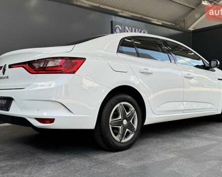 Белый Рено Меган, объемом двигателя 1.5 л и пробегом 101 тыс. км за 16300 $, фото 21 на Automoto.ua