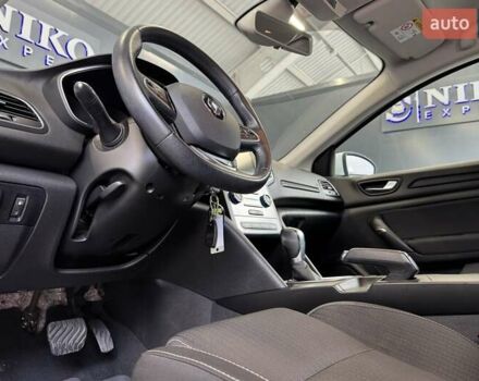 Белый Рено Меган, объемом двигателя 1.5 л и пробегом 101 тыс. км за 16300 $, фото 34 на Automoto.ua