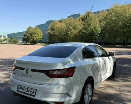 Белый Рено Меган, объемом двигателя 1.46 л и пробегом 72 тыс. км за 18700 $, фото 2 на Automoto.ua