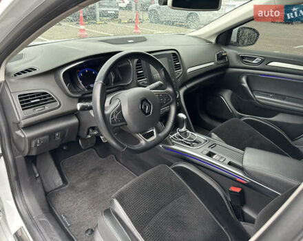 Білий Рено Меган, об'ємом двигуна 1.46 л та пробігом 159 тис. км за 16600 $, фото 8 на Automoto.ua