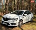 Белый Рено Меган, объемом двигателя 1.6 л и пробегом 210 тыс. км за 13200 $, фото 1 на Automoto.ua