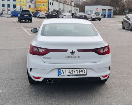 Белый Рено Меган, объемом двигателя 1.6 л и пробегом 137 тыс. км за 13900 $, фото 2 на Automoto.ua