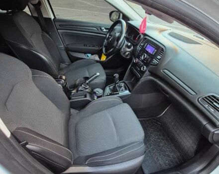 Білий Рено Меган, об'ємом двигуна 1.6 л та пробігом 143 тис. км за 334 $, фото 6 на Automoto.ua