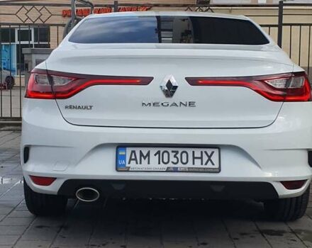 Белый Рено Меган, объемом двигателя 1.6 л и пробегом 172 тыс. км за 11500 $, фото 1 на Automoto.ua