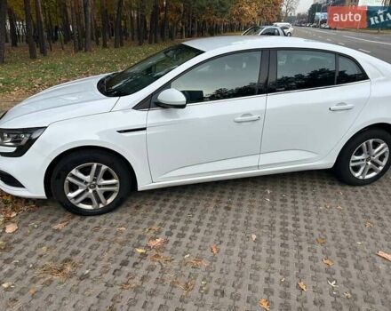 Белый Рено Меган, объемом двигателя 1.46 л и пробегом 144 тыс. км за 15300 $, фото 1 на Automoto.ua