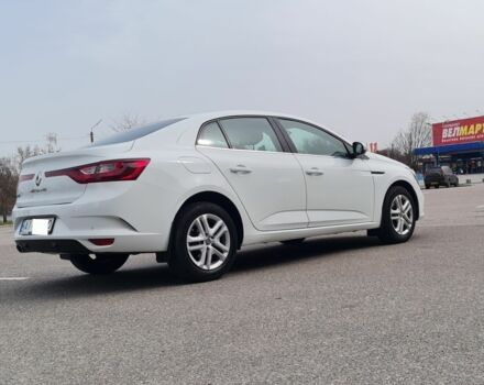 Белый Рено Меган, объемом двигателя 1.6 л и пробегом 137 тыс. км за 13900 $, фото 3 на Automoto.ua