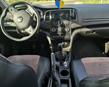 Білий Рено Меган, об'ємом двигуна 1.6 л та пробігом 140 тис. км за 15150 $, фото 4 на Automoto.ua
