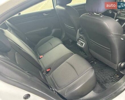 Белый Рено Меган, объемом двигателя 1.46 л и пробегом 144 тыс. км за 15300 $, фото 8 на Automoto.ua