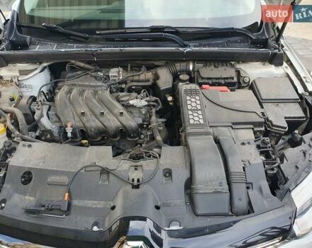 Белый Рено Меган, объемом двигателя 1.6 л и пробегом 172 тыс. км за 11500 $, фото 2 на Automoto.ua