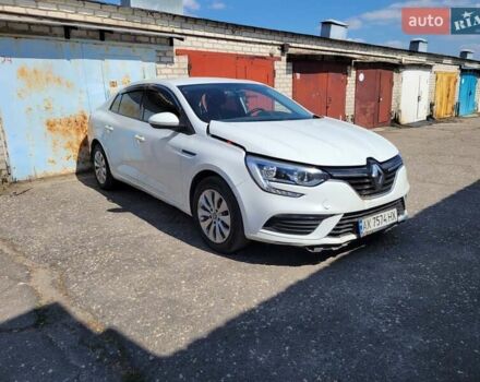 Белый Рено Меган, объемом двигателя 1.6 л и пробегом 63 тыс. км за 8000 $, фото 1 на Automoto.ua