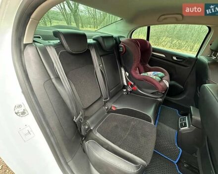 Білий Рено Меган, об'ємом двигуна 1.46 л та пробігом 144 тис. км за 15500 $, фото 15 на Automoto.ua