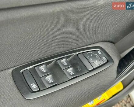 Белый Рено Меган, объемом двигателя 1.6 л и пробегом 144 тыс. км за 13800 $, фото 11 на Automoto.ua