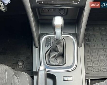 Білий Рено Меган, об'ємом двигуна 1.5 л та пробігом 107 тис. км за 15400 $, фото 18 на Automoto.ua