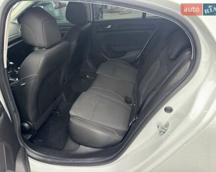 Білий Рено Меган, об'ємом двигуна 1.6 л та пробігом 52 тис. км за 13200 $, фото 5 на Automoto.ua