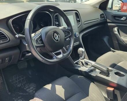 Белый Рено Меган, объемом двигателя 1.46 л и пробегом 98 тыс. км за 16400 $, фото 18 на Automoto.ua