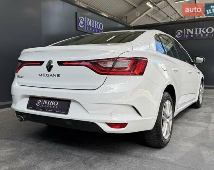 Белый Рено Меган, объемом двигателя 1.5 л и пробегом 102 тыс. км за 14800 $, фото 18 на Automoto.ua