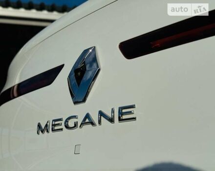 Белый Рено Меган, объемом двигателя 1.46 л и пробегом 40 тыс. км за 22000 $, фото 38 на Automoto.ua