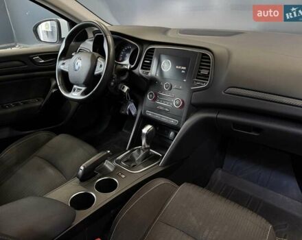 Белый Рено Меган, объемом двигателя 1.5 л и пробегом 102 тыс. км за 14800 $, фото 41 на Automoto.ua