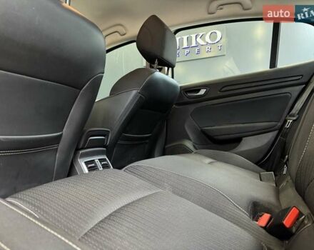 Белый Рено Меган, объемом двигателя 1.5 л и пробегом 102 тыс. км за 14800 $, фото 43 на Automoto.ua