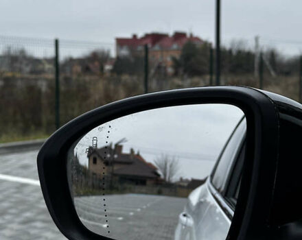 Белый Рено Меган, объемом двигателя 1.46 л и пробегом 100 тыс. км за 21000 $, фото 7 на Automoto.ua