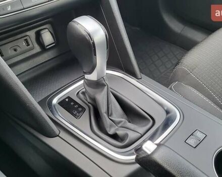 Белый Рено Меган, объемом двигателя 1.5 л и пробегом 128 тыс. км за 14990 $, фото 7 на Automoto.ua