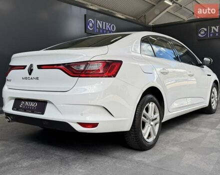 Белый Рено Меган, объемом двигателя 1.5 л и пробегом 102 тыс. км за 14800 $, фото 20 на Automoto.ua