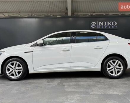 Белый Рено Меган, объемом двигателя 1.5 л и пробегом 102 тыс. км за 14800 $, фото 11 на Automoto.ua