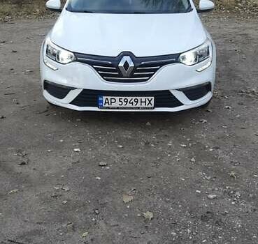 Білий Рено Меган, об'ємом двигуна 1.6 л та пробігом 43 тис. км за 14900 $, фото 1 на Automoto.ua