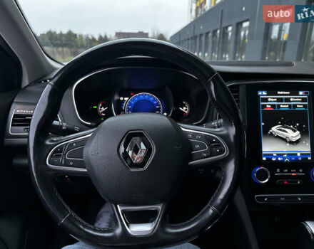 Белый Рено Меган, объемом двигателя 1.46 л и пробегом 100 тыс. км за 21000 $, фото 6 на Automoto.ua