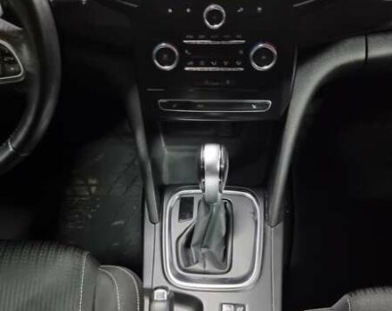 Белый Рено Меган, объемом двигателя 1.46 л и пробегом 190 тыс. км за 13700 $, фото 7 на Automoto.ua