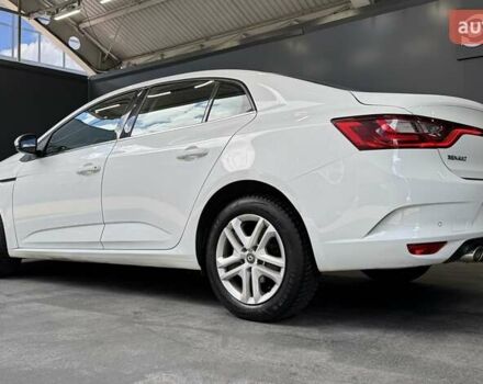 Белый Рено Меган, объемом двигателя 1.5 л и пробегом 102 тыс. км за 14800 $, фото 14 на Automoto.ua